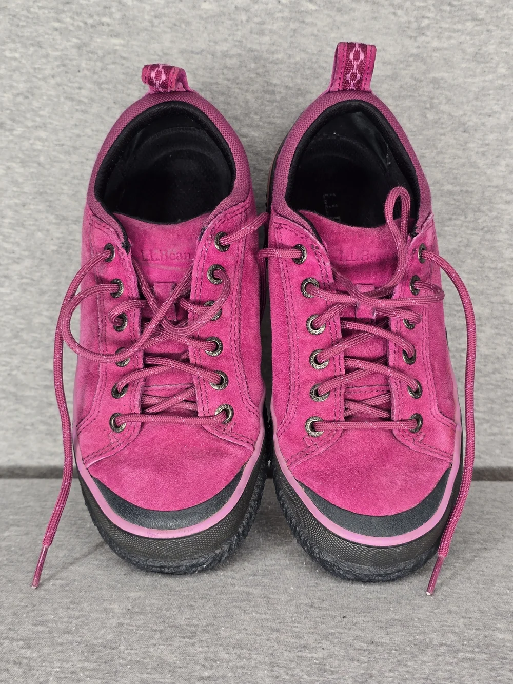 L.L. Bean Women's Size 7 Magenta Suede Lace-Up Sneakers - Picture 1 of 11